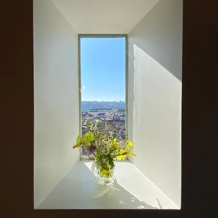 Get A Train And View Appartamento Oporto